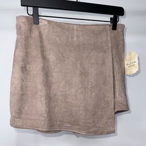 Francesca’s Suede Skort